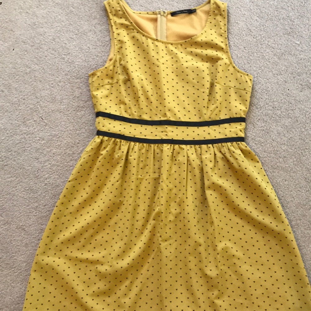 Dress juniors size large.